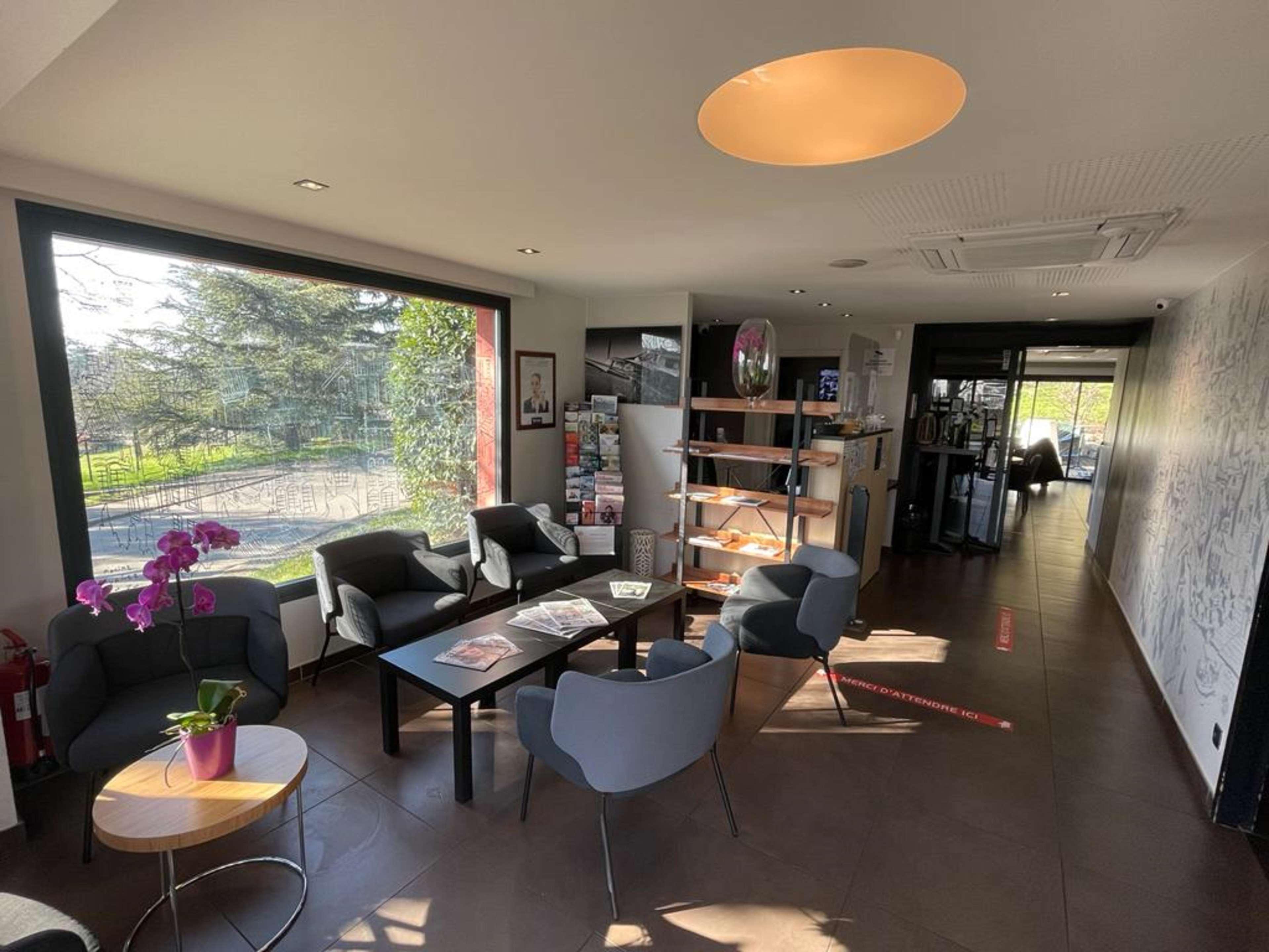 Kyriad Lyon Sud Sainte Foy Экстерьер фото