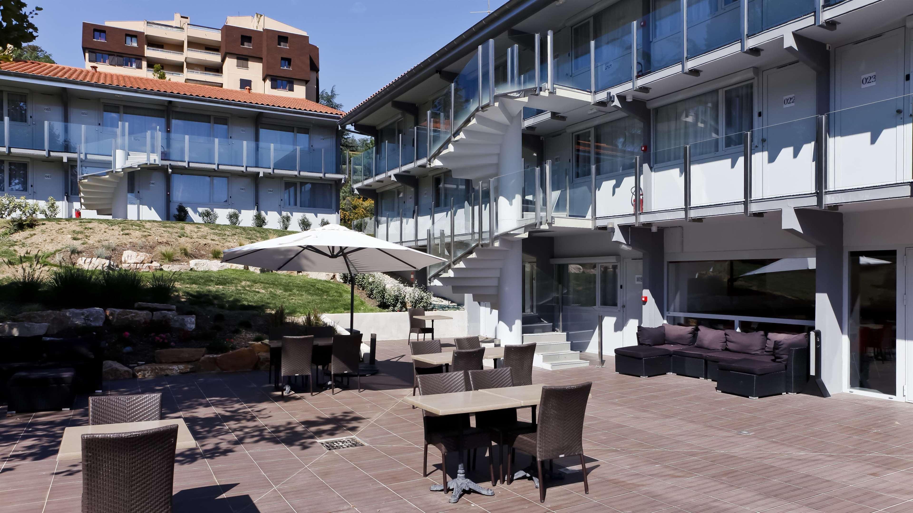 Kyriad Lyon Sud Sainte Foy Экстерьер фото